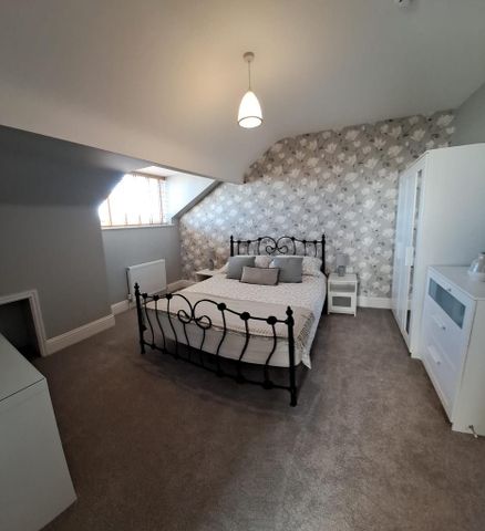 1 bedroom in a house share to rent - Photo 5