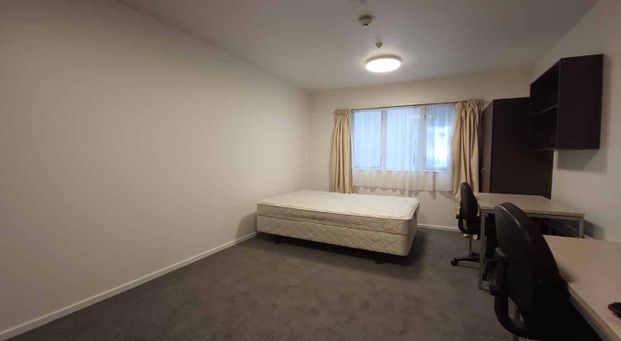 Studio Apartment for Rent at Martin Square – 316/12 Martin Square - Photo 1
