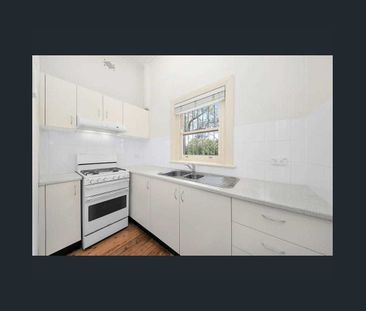 Convenient Village Living - Photo 2