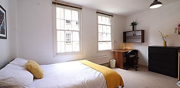 Cumberland Street, Bristol - Photo 2