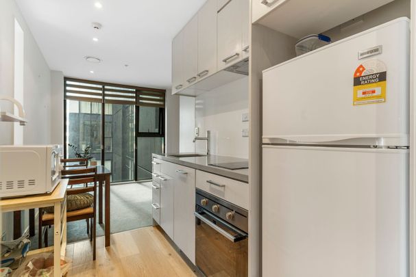 Modern Studio Apartment in Queen's Residences - Photo 1