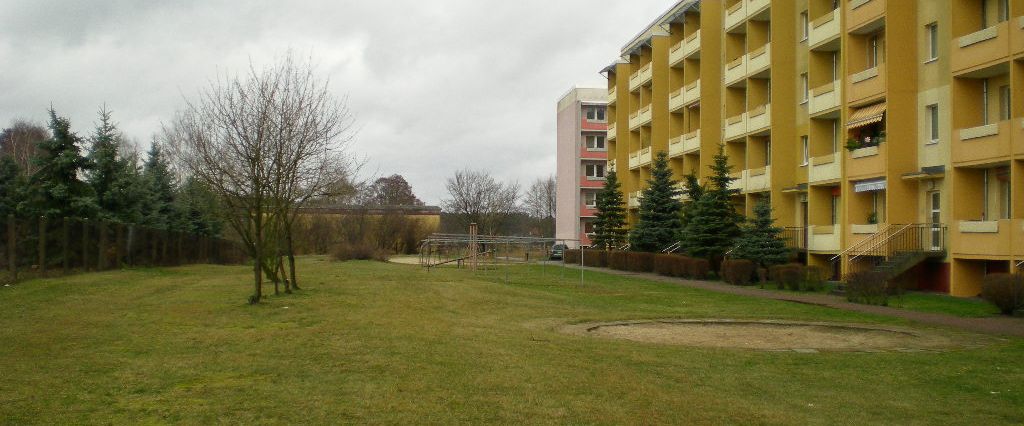 Platanenring 08-19, 67,8 m², Erstbezug nach Sanierung, 3-Zimmer-Whg mit EBK und Balkon - Foto 1