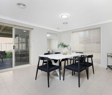 Spacious Four Bedroom Family Home - Photo 3