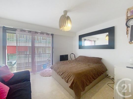 Location Appartement 1 pièce 31m² NICE 06000 - Photo 1