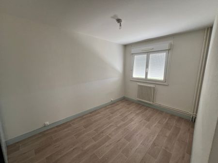 Location - Appartement T4 - 79 m² - Valentigney - Photo 2