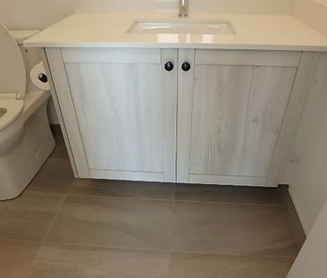 For Lease - 385 Arctic Red Drive Unit# 111, Oshawa, Ontario - Photo 5