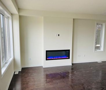 For Lease - 20 Donald Ficht Crescent Unit# MAIN & 2ND, Brampton, On... - Photo 1