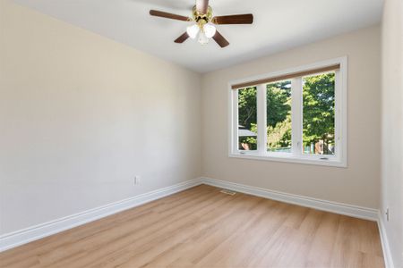 For Lease - 30 Lozoway Drive Unit# Main/Upper, Toronto, Ontario - Photo 2