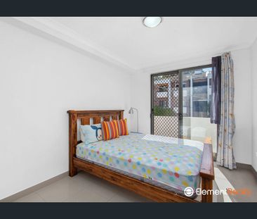 Eastern 2 Bedroom Apartment With Excellent Condition! - Photo 3