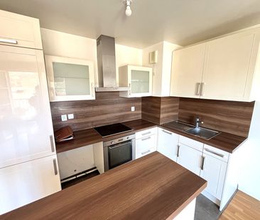 Location Appartement 3 pièces 58m² - Photo 3