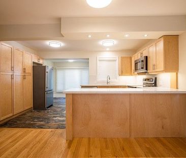 For Lease - 32 Varsity Road, Toronto, Ontario - Photo 6