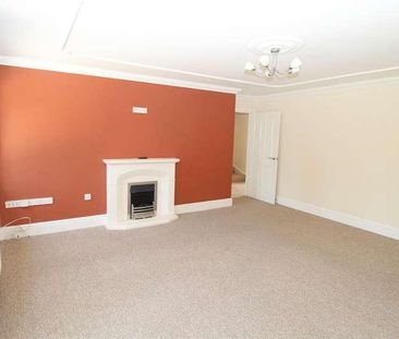 Globe Close, Mildenhall, IP28 - Photo 3