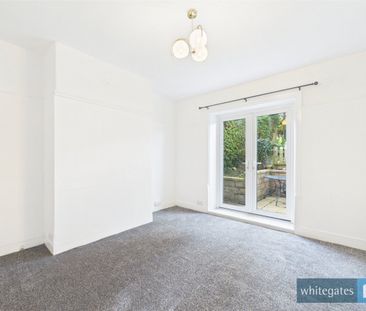 Leeds Road, Eccleshill, Bradford, West Yorkshire, BD2 - Photo 2