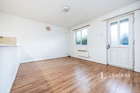 1 bedroom maisonette to rent Denmead, Two Mile Ash, Milton Keynes, MK8 - Photo 2