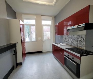 Location Appartement 1 pièce 46m² VALENCIENNES 59300 - Photo 4