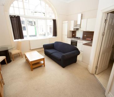 1 bedroom apartment to rent - Photo 2