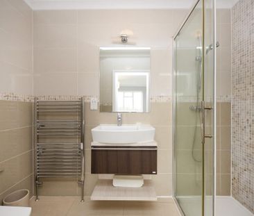 3 bedroom flat to rent - Photo 1