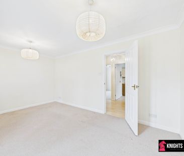 Price £1,500 pcm - Available Now - Unfurnished - Photo 6