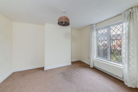 1 bedroom semi-detached house to rent - Photo 4