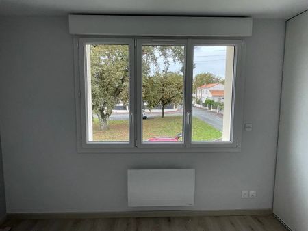 Maison T5 R+1 de 102m² - Le Taillan Médoc 33320 - Photo 5