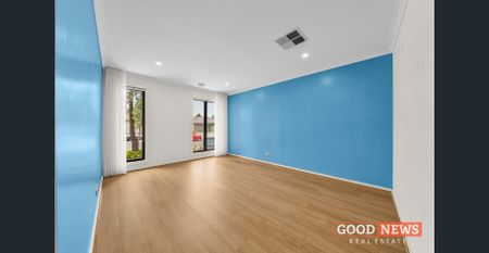 Prime Family Home - Walk to Riverdale Shopping Centre - Photo 2