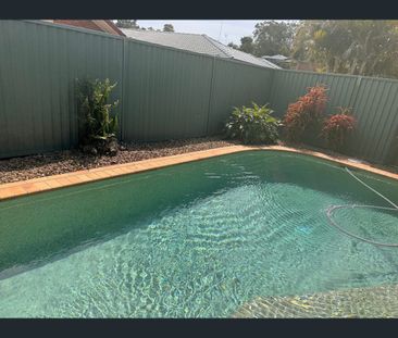 60 Avocado Street, Elanora, Qld 4221 - Photo 1