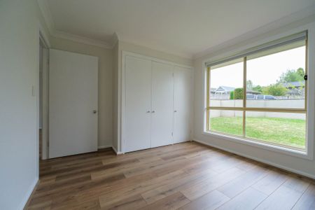 Private 3 bedroom home - Photo 3