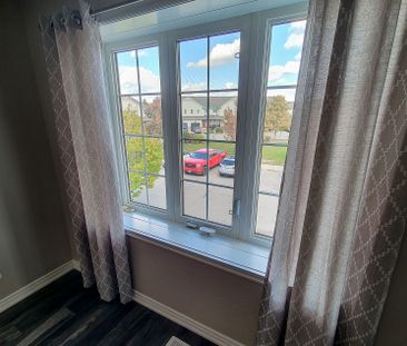 For Lease - 222 Fall Fair Way Unit# 32, Hamilton, Ontario - Photo 2