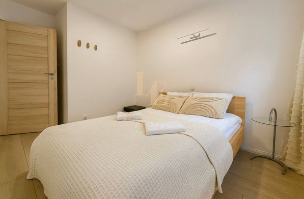 Centrum | CH Złote Tarasy | 3 pokoje - Photo 1