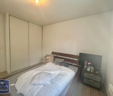 Location Appartement 2 pièces 46m² NIORT 79000 - Photo 3