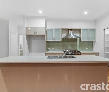 A Refined Gold Coast Hinterland Acreage Retreat for Family Living &... - Photo 5