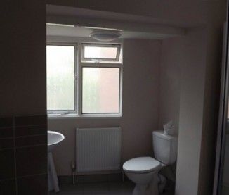 4 Bed - 4 Bed, Heavygate Rd Crookes - Photo 5