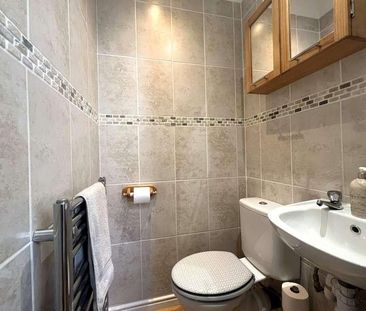 Marine Parade, Dawlish, EX7 - Photo 1