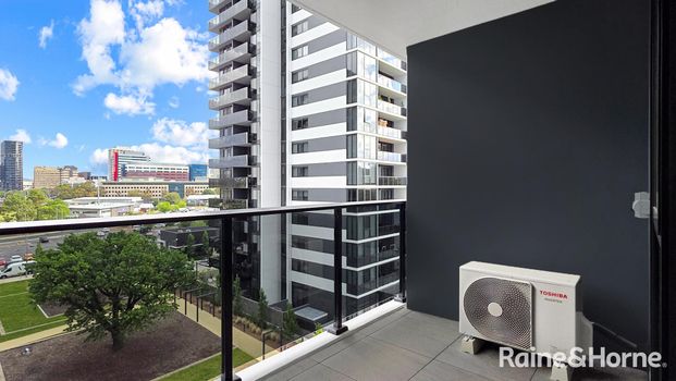60/11 Irving Street, Phillip ACT 2606 - Apartment For Rent | Domain - Photo 1