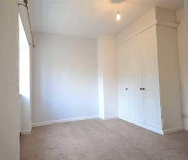 2 bedroom cottage to rent - Photo 2