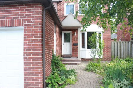 For Lease - 32 Torrance Woods N/A Unit# Main, Brampton, Ontario - Photo 5