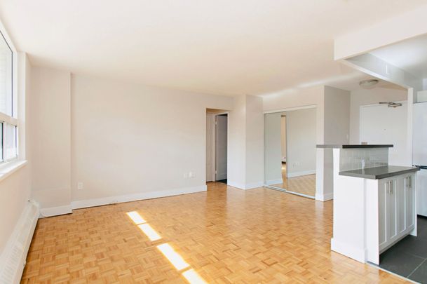 For Lease - 1500 Bathurst Street Unit# 1008, Toronto, Ontario - Photo 1