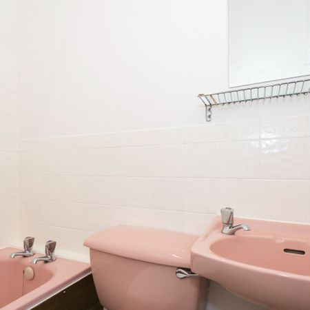 1 Bed Flat, Hardgate, AB11 - Photo 3