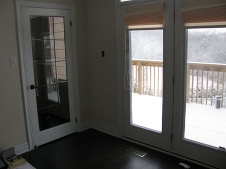 For Lease - 138 Shadow Falls Drive, Richmond Hill, Ontario - Photo 3