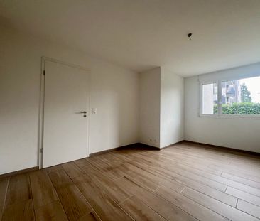 Péralla 90 / logement moderne de 2.5 pièces avec jardin - Foto 3