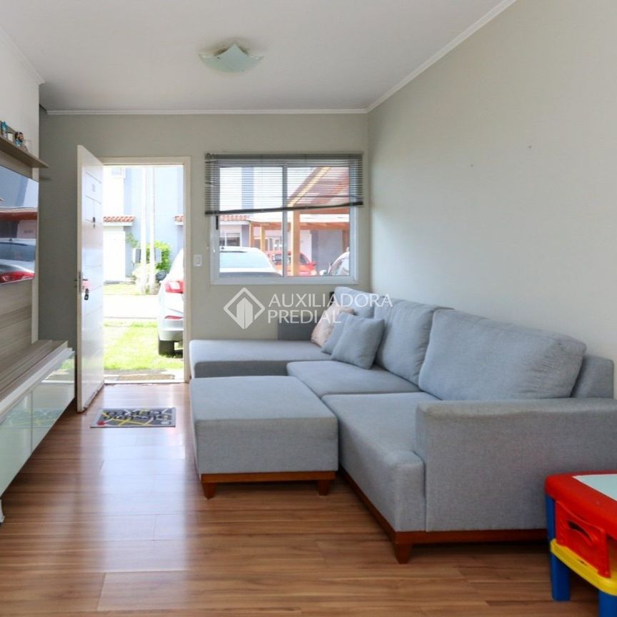 Casa em Condomínio com 2 quartos e 66m² para alugar em Igara, Canoas. - Photo 1