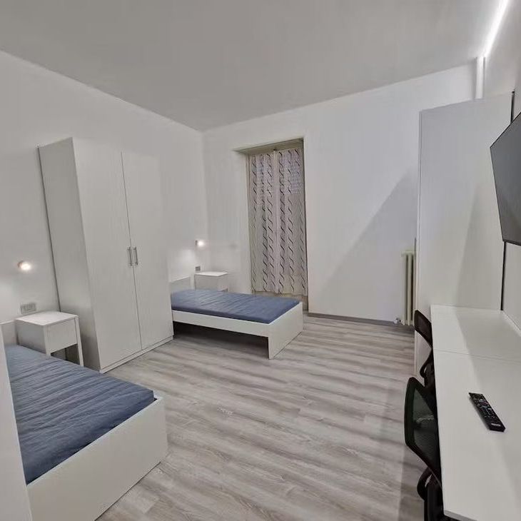 Via Pesaro, Turin, Piedmont 10152 - Photo 1