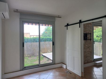 Location Appartement 3 pièces 74m² CUSSET 03300 - Photo 2