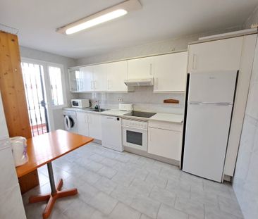 Piso de alquiler en Urbanización Los Naranjos de Marbella, 46, La D... - Photo 4