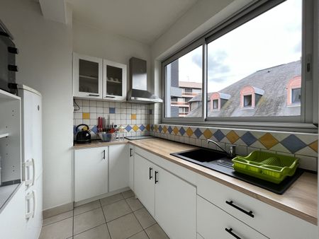 Appartement type 1 bis 30 m2 meublé avec terrasse. - Photo 3