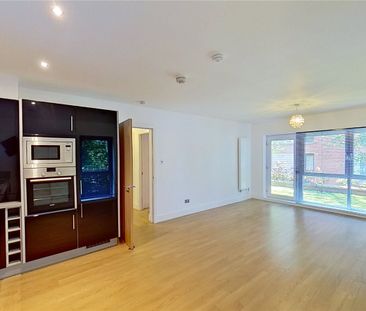 3 bedroom apartment to rent - Photo 2