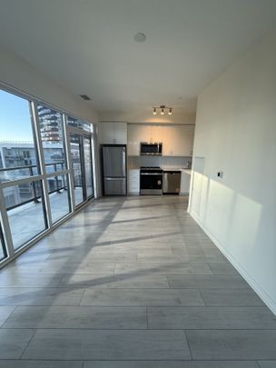 For Lease - 38 Annie Craig Drive Unit# 511, Toronto, Ontario - Photo 1