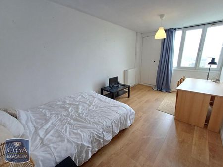 Location Appartement 1 pièce 32m² MONS EN BAROEUL 59370 - Photo 5