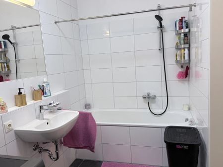 Moderne 1-Zimmer-Wohnung mit Loggia im Zentrum von Ried im Innkreis - Photo 4