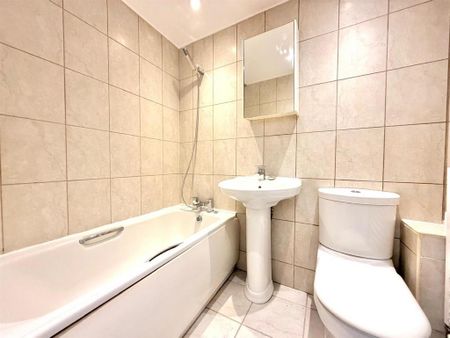 1 bedroom semi-detached house to rent - Photo 4